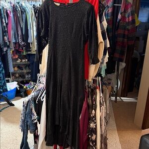 Simon Chang Black Long Sleeve Dress